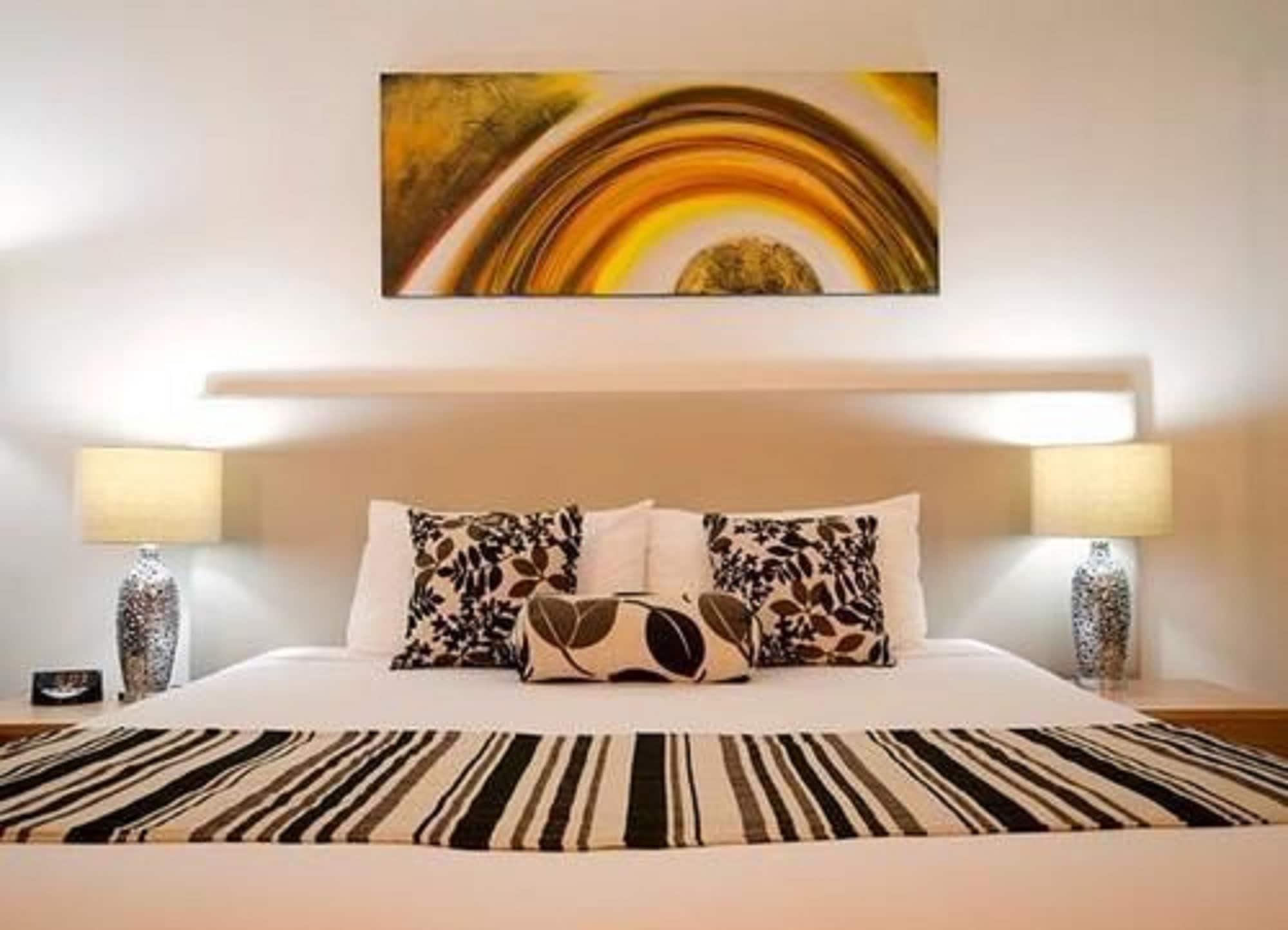 Central Cosmo Apartment Hotel Brisbane Zewnętrze zdjęcie