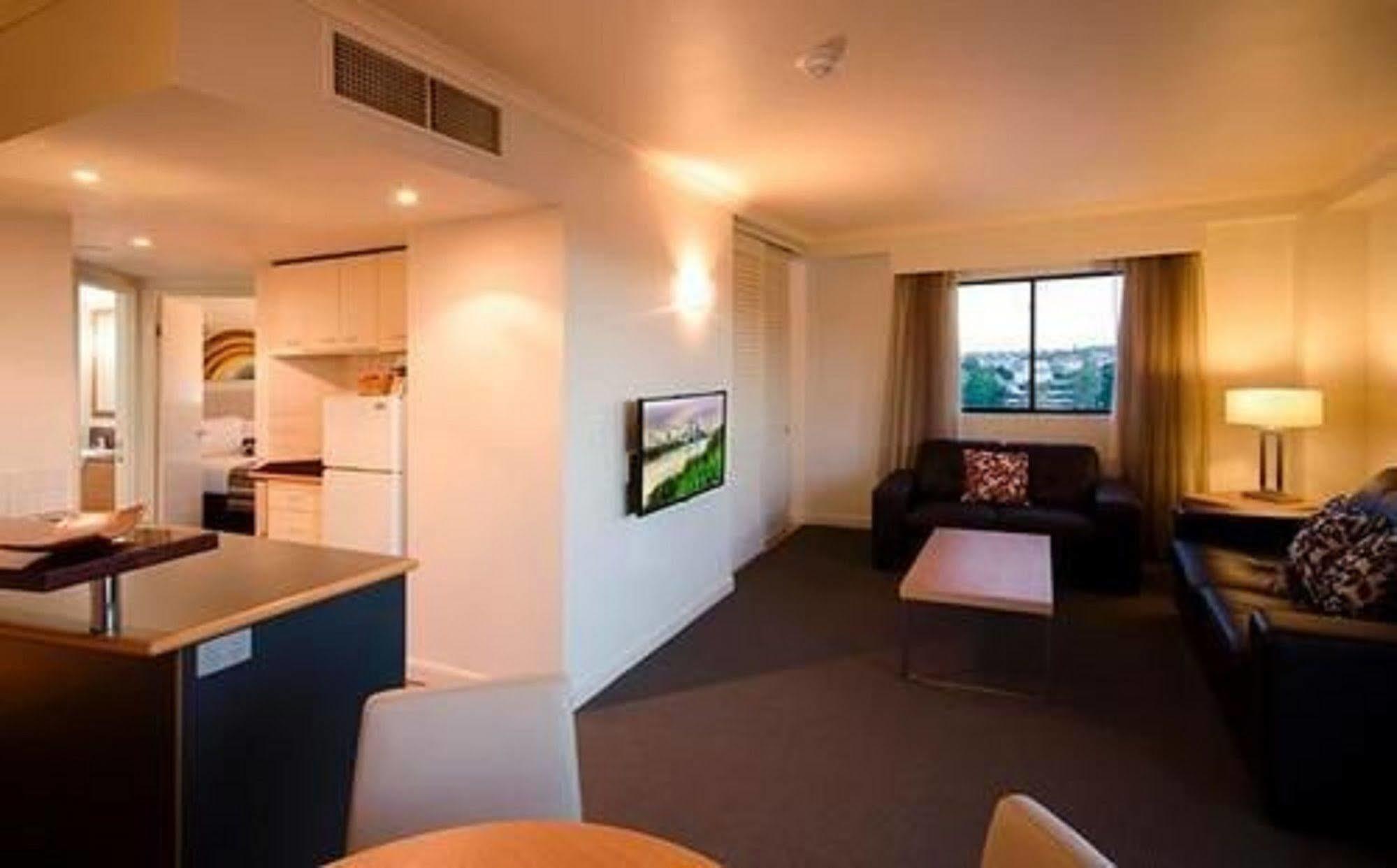 Central Cosmo Apartment Hotel Brisbane Zewnętrze zdjęcie