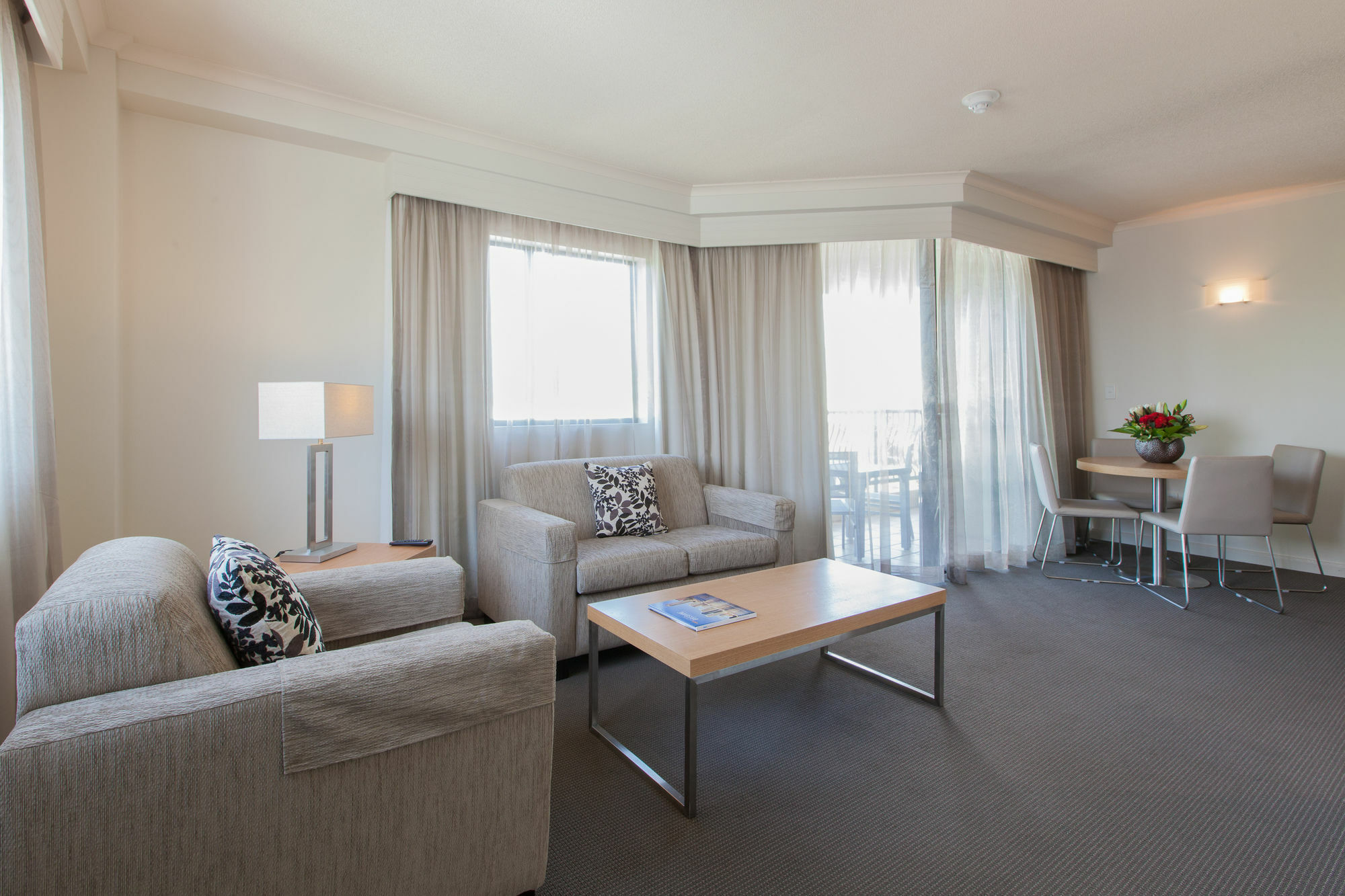Central Cosmo Apartment Hotel Brisbane Zewnętrze zdjęcie