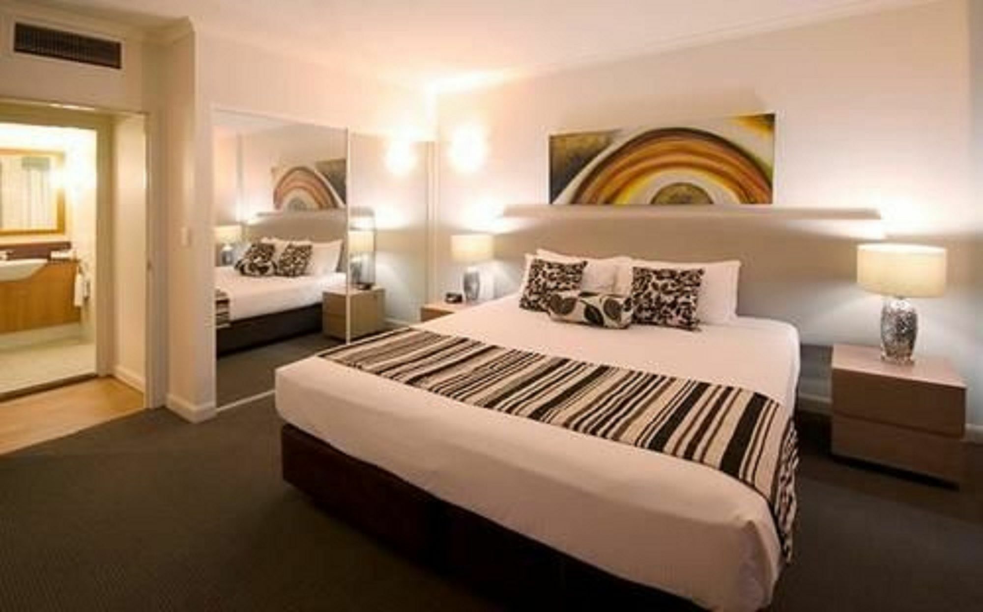 Central Cosmo Apartment Hotel Brisbane Zewnętrze zdjęcie